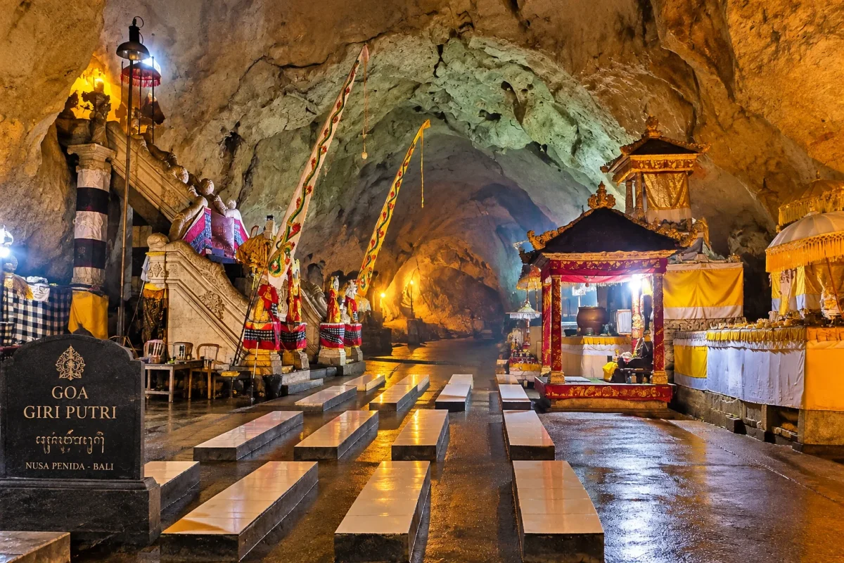 Goa Giri Putri: History, Entrance, Opening Hours, Ticket Price & Tips